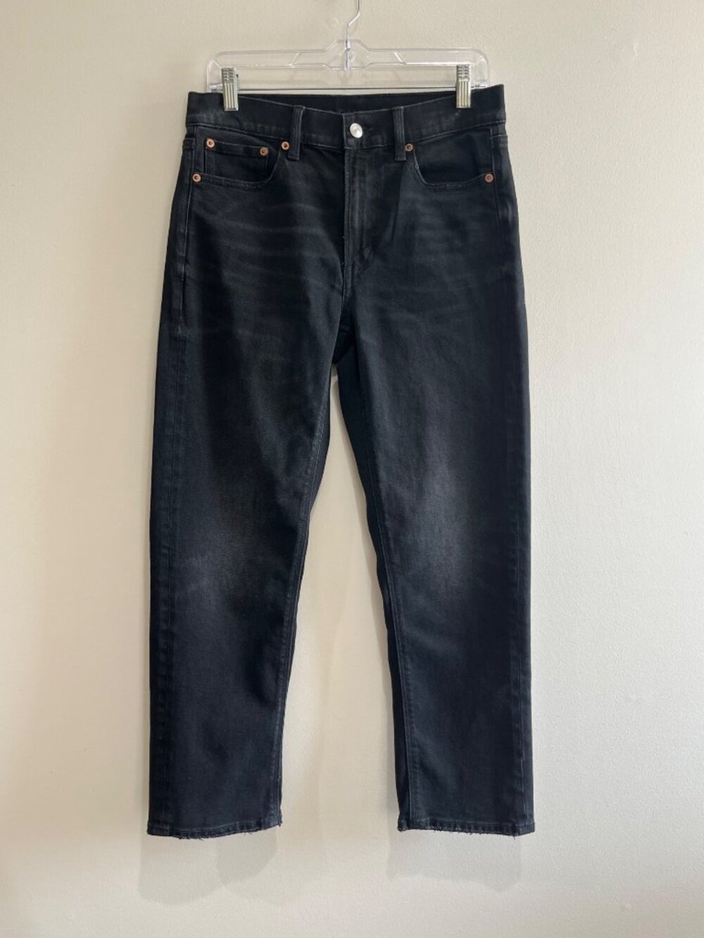 American Eagle Super HIgh Rise Ankle Straight Jeans Womens 6 Black Denim Raw Hem